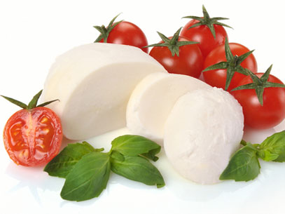 Why is mozzarella always packed with a whitish liquid? Why is mozzarella always packed with a whitish liquid?